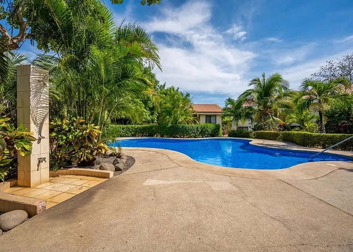 Playa Ocotal W/ Pool: Walk To The Beach! Hébergement de vacances *